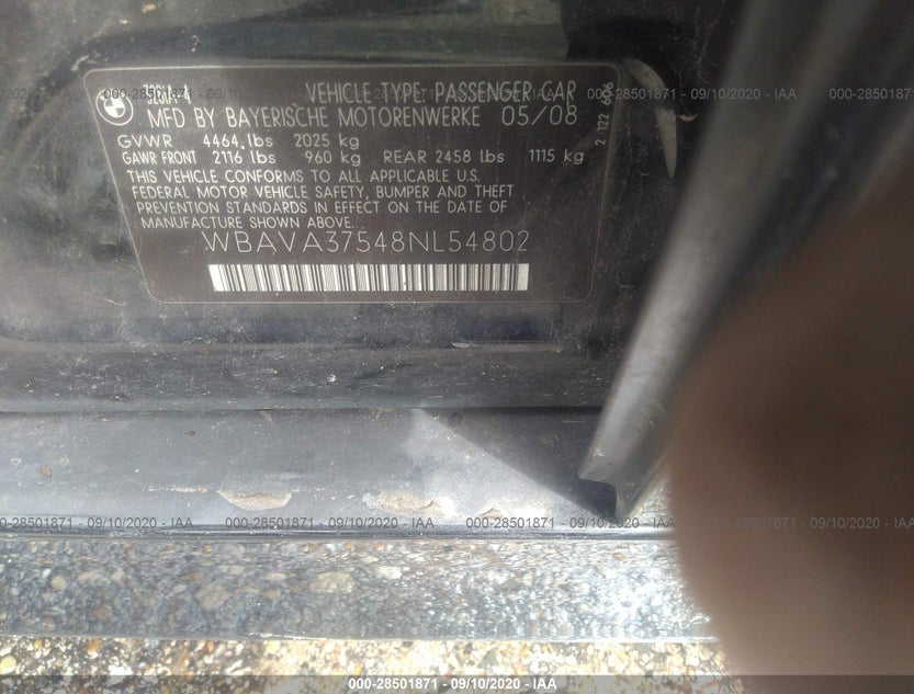 WBAVA37548NL54802