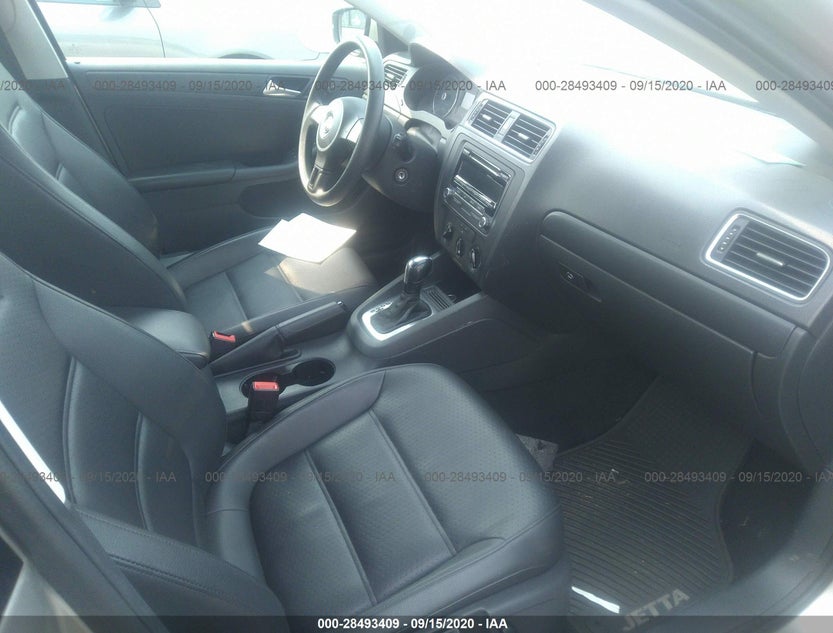 3VWD17AJ1EM286280
