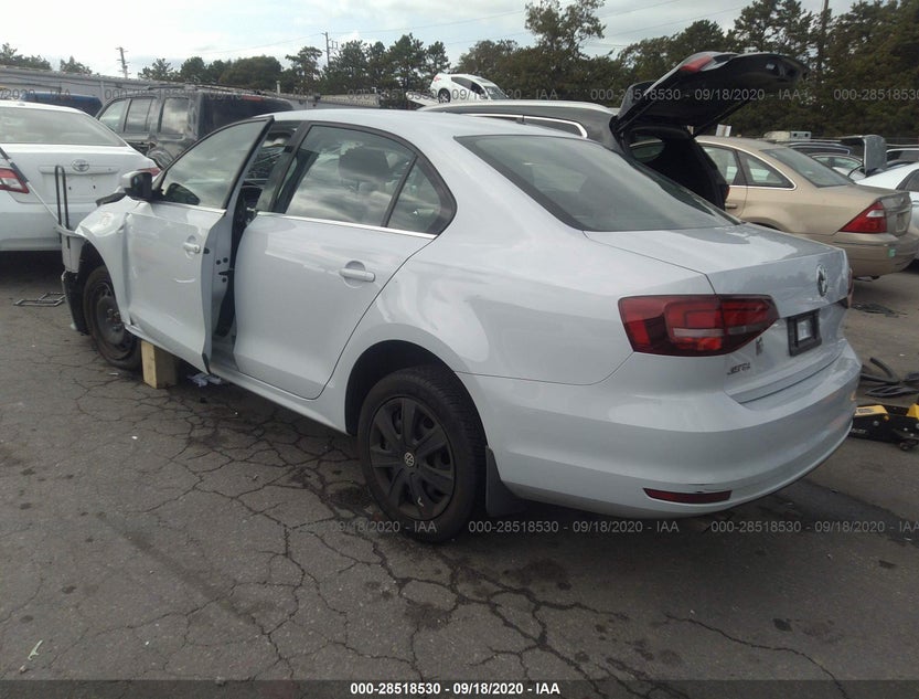 3VW2B7AJ9HM229091