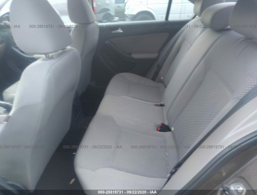 3VW2K7AJ7EM289902