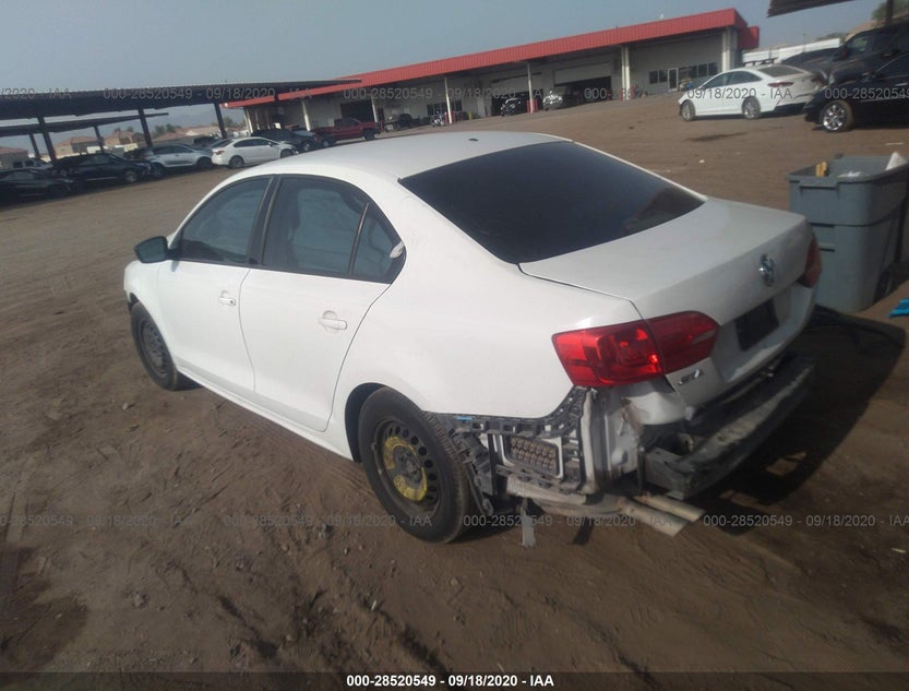 3VW2K7AJ3EM225131