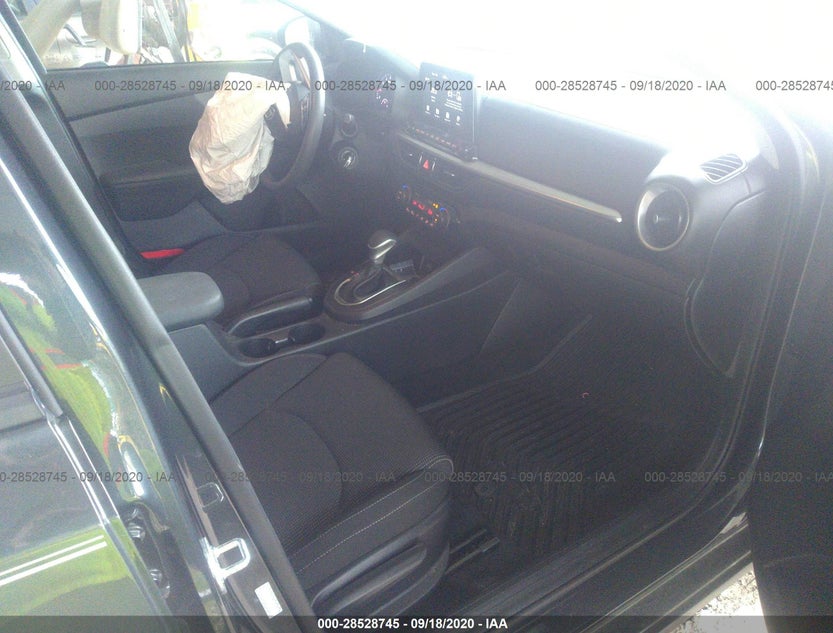 3KPF24AD1KE127590