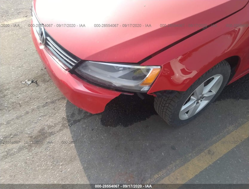 3VW3L7AJ3DM401515