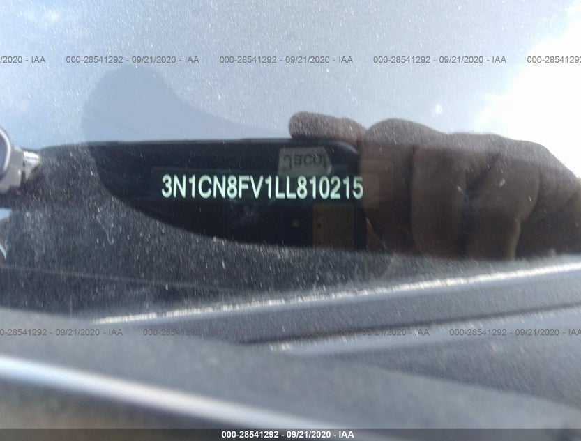 3N1CN8FV1LL810215