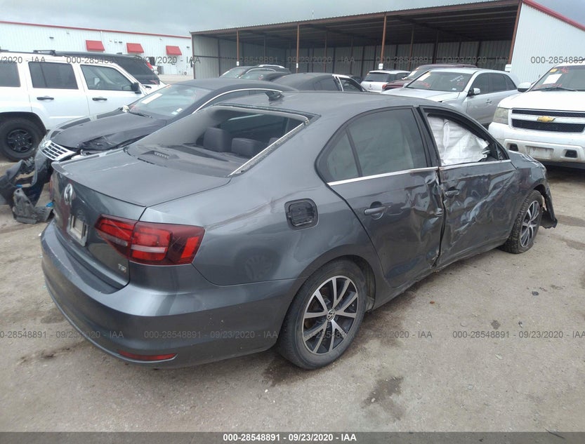 3VWDB7AJ8HM298976