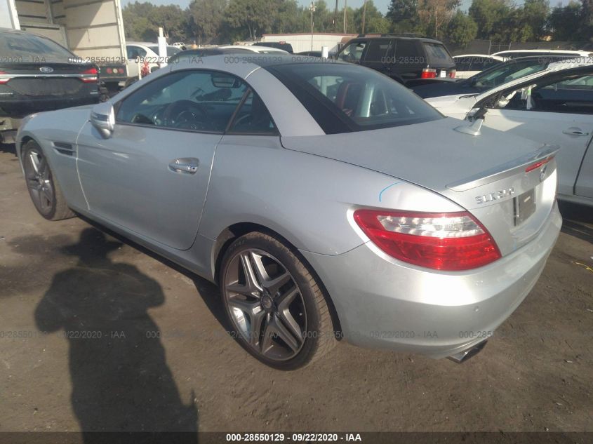 VIN WDDPK4HA9DF052748 2013 Mercedes-Benz SLK-Class,... no.3