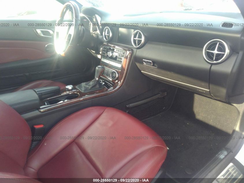 VIN WDDPK4HA9DF052748 2013 Mercedes-Benz SLK-Class,... no.5