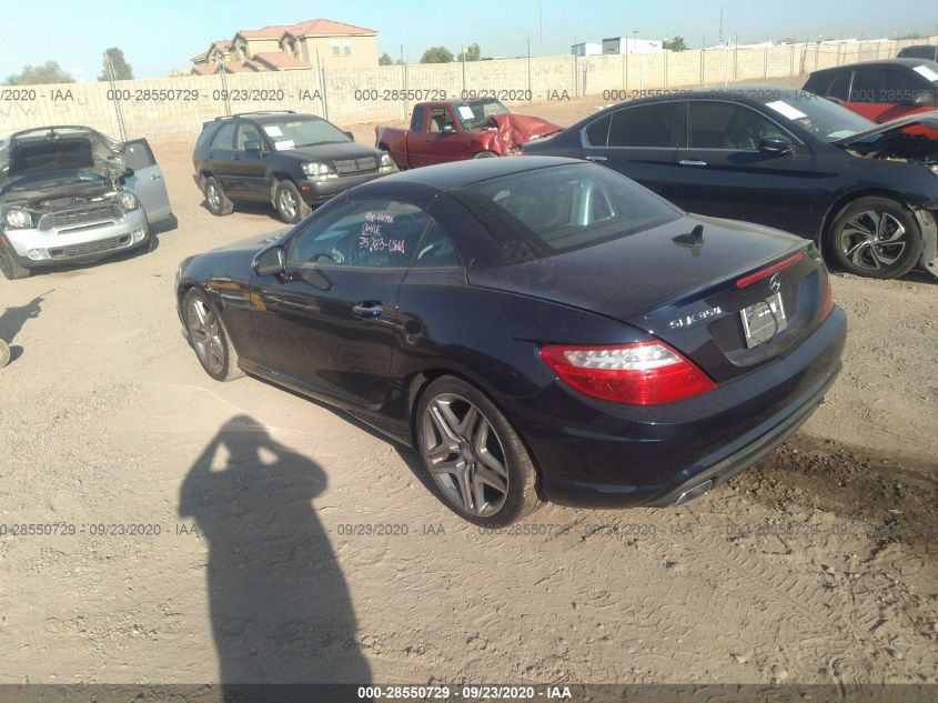 VIN WDDPK5HA2FF102933 2015 Mercedes-Benz SLK-Class,... no.3