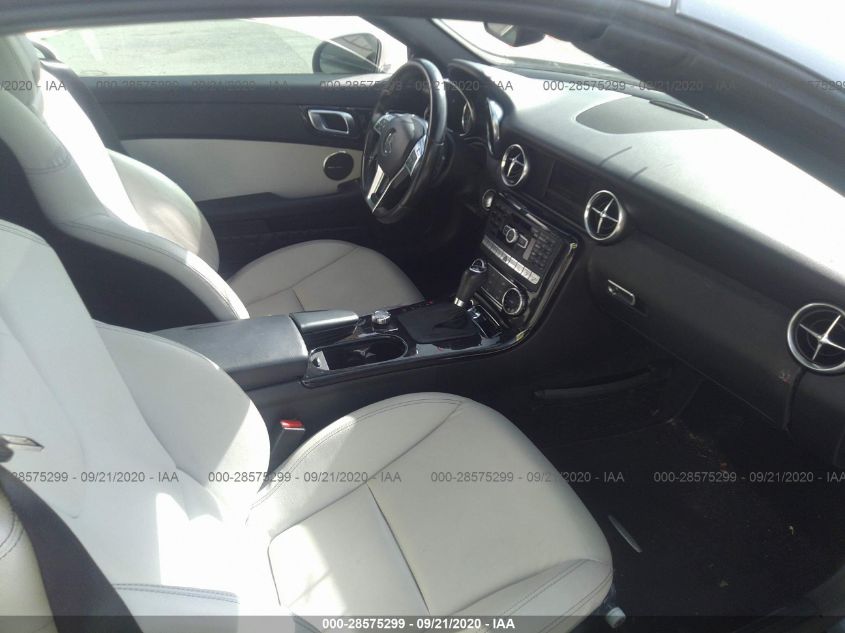 VIN WDDPK4HA3FF104524 2015 Mercedes-Benz SLK-Class,... no.5