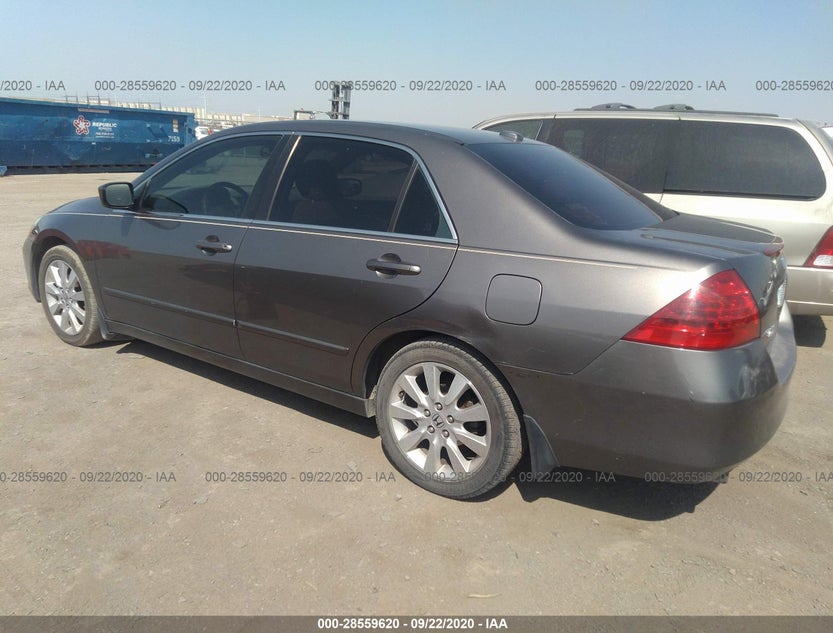 1HGCM665X7A063278