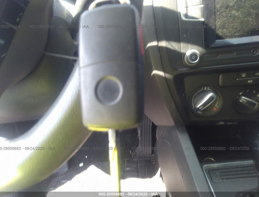 3VW2B7AJ5HM315109