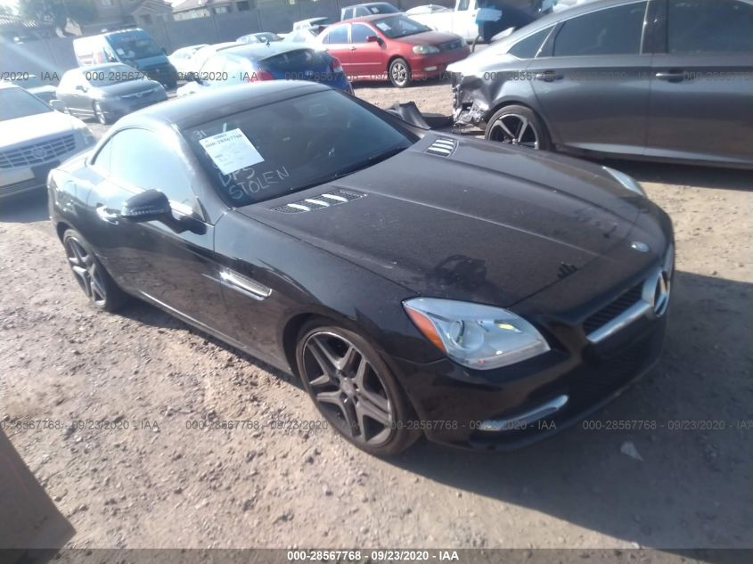 VIN WDDPK3JA8GF117520 2016 Mercedes-Benz SLK-Class,... no.1