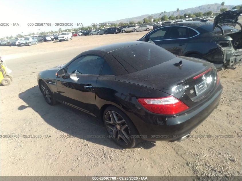 VIN WDDPK3JA8GF117520 2016 Mercedes-Benz SLK-Class,... no.3