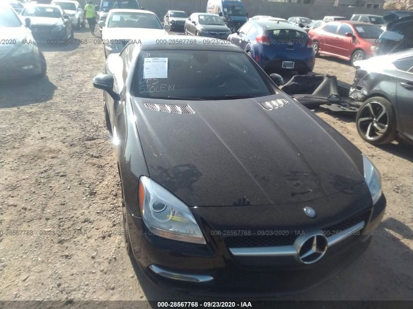 VIN WDDPK3JA8GF117520 2016 Mercedes-Benz SLK-Class,... no.6