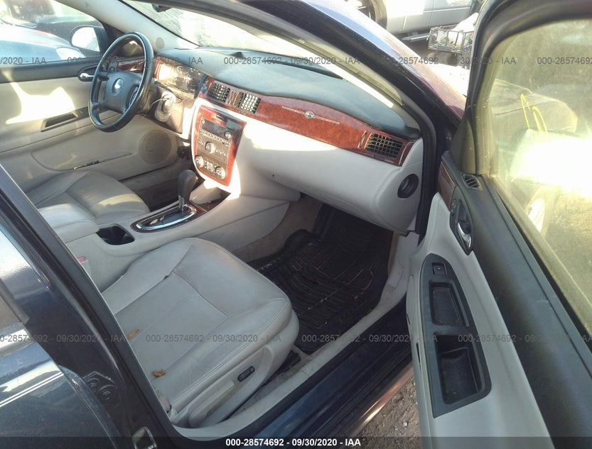 2G1WB5EK2A1170645