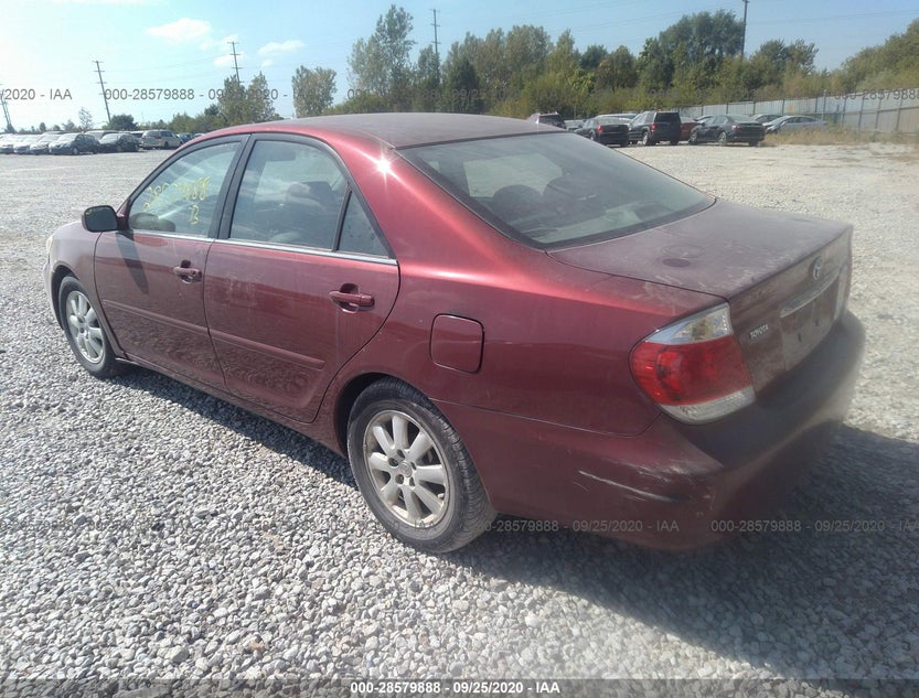4T1BE32KX6U158613