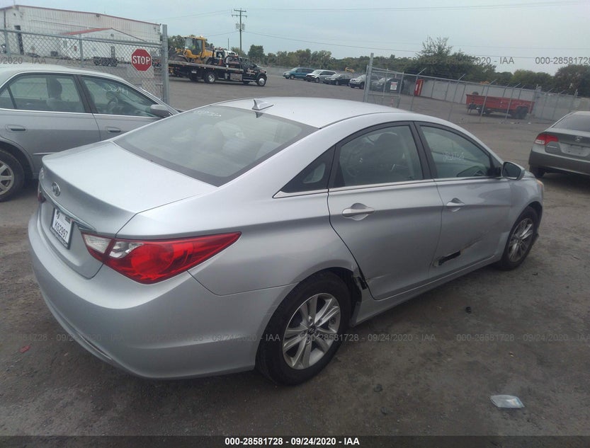 5NPEB4AC2DH688091