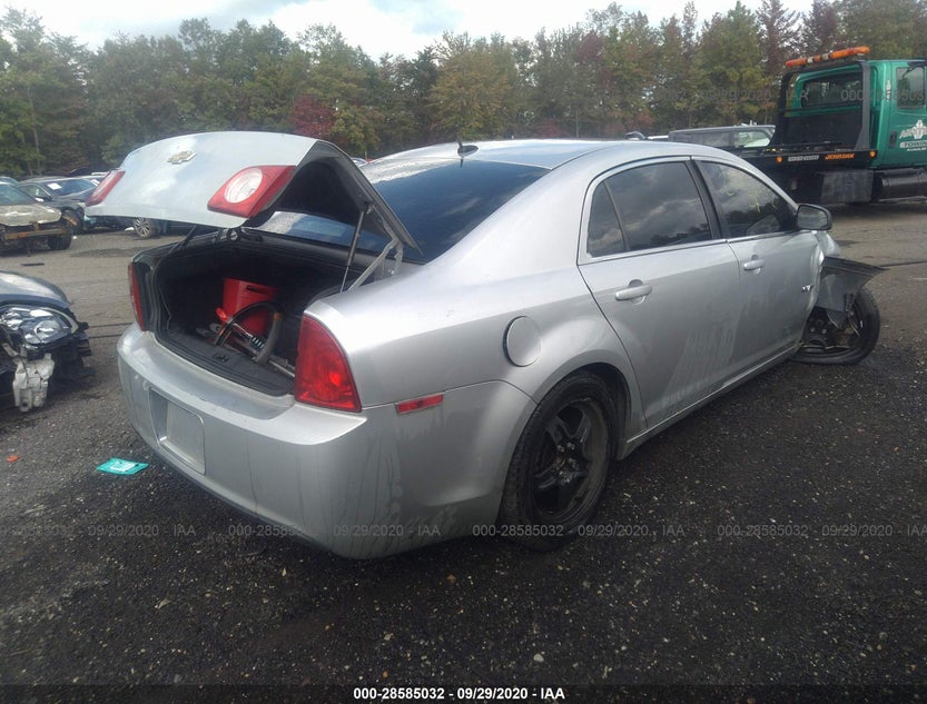 1G1ZB5EB2A4120099