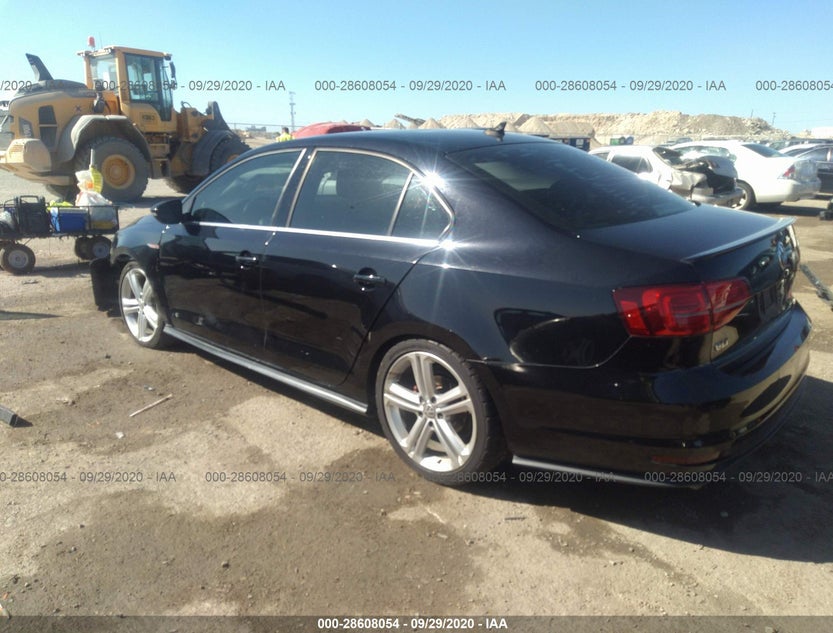 3VW4S7AJ7GM225600