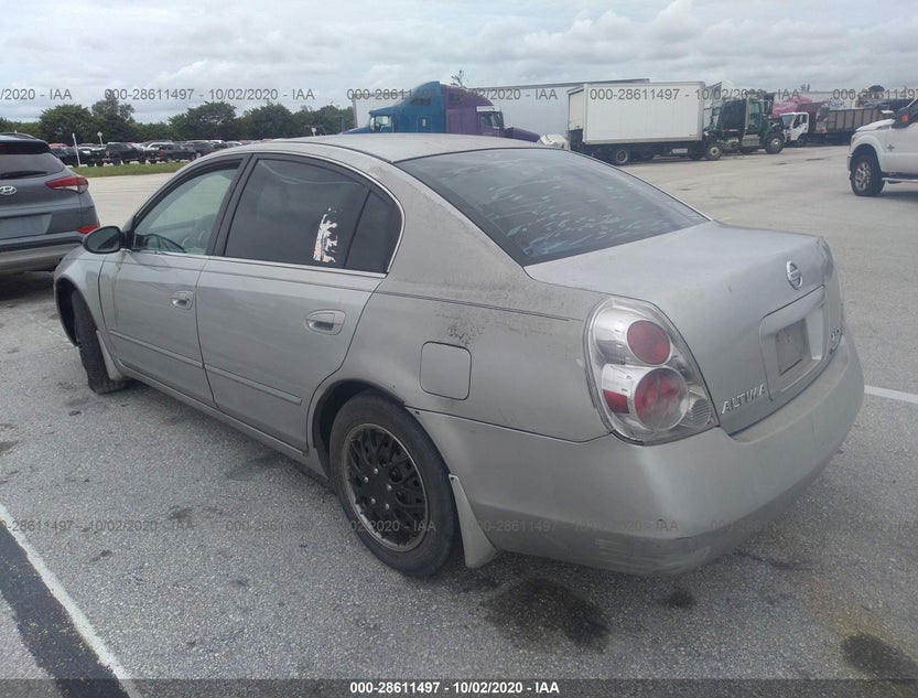 1N4AL11D06C205267