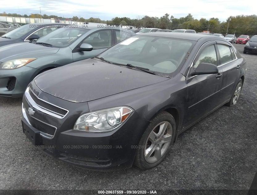 1G1ZB5EB5A4121943