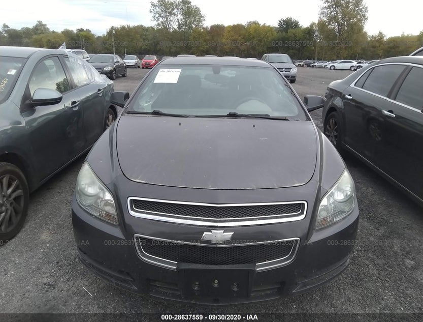 1G1ZB5EB5A4121943