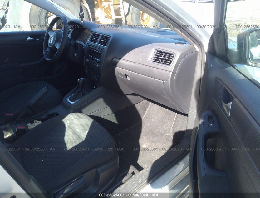 3VW2K7AJXCM402514