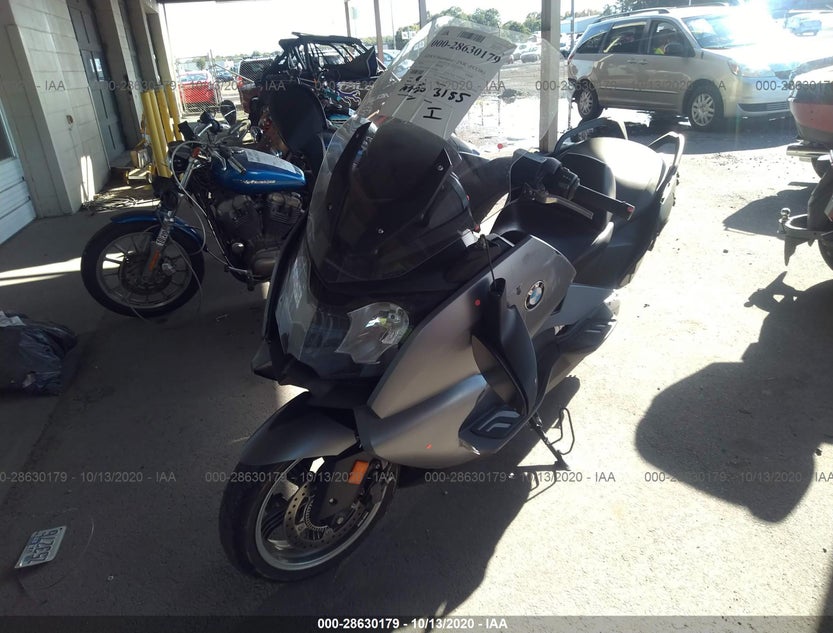 WB1013404EZT97186