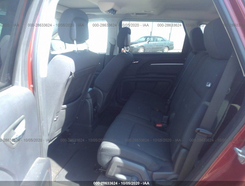 3D4PG5FV8AT162041