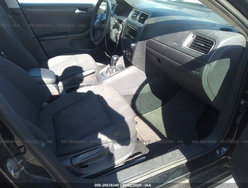 3VW2K7AJ3EM379094