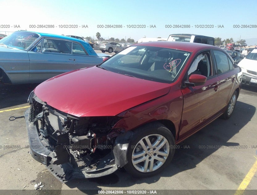 3VW2B7AJ3JM261945
