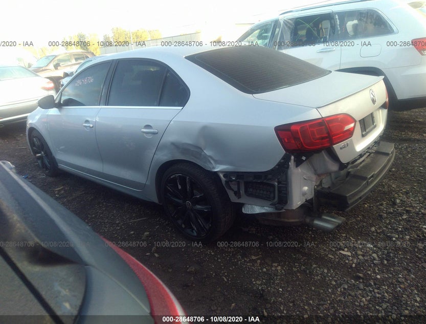 3VW5A7AJ9DM247939