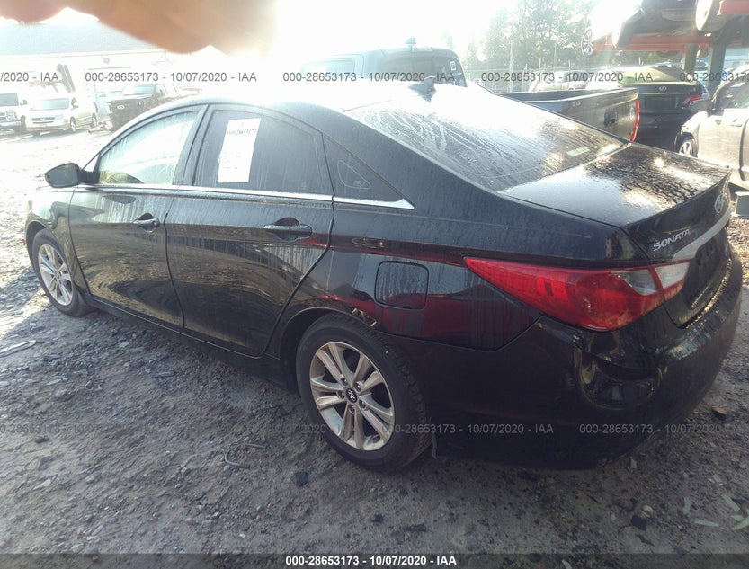 5NPEB4AC6CH375236