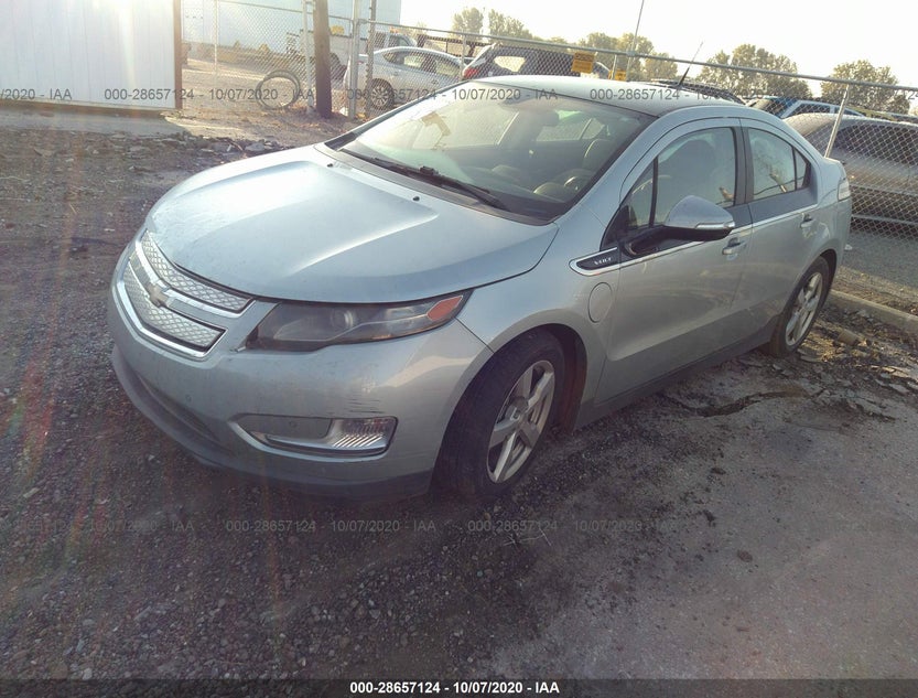 1G1RB6E41CU102008