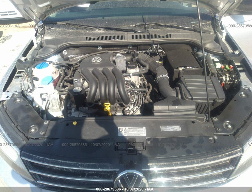 3VW2K7AJ8FM300374