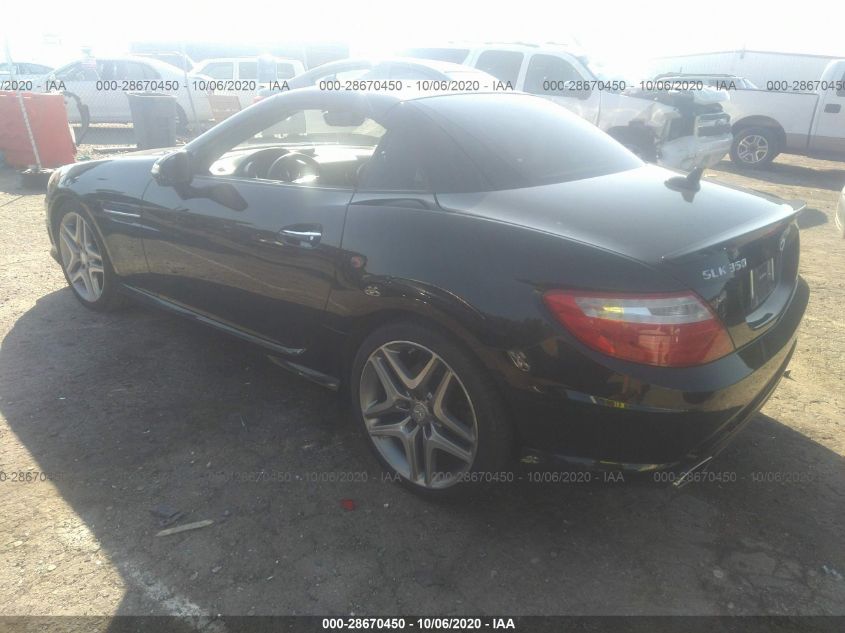 VIN WDDPK5HA2GF115327 2016 Mercedes-Benz SLK-Class,... no.3