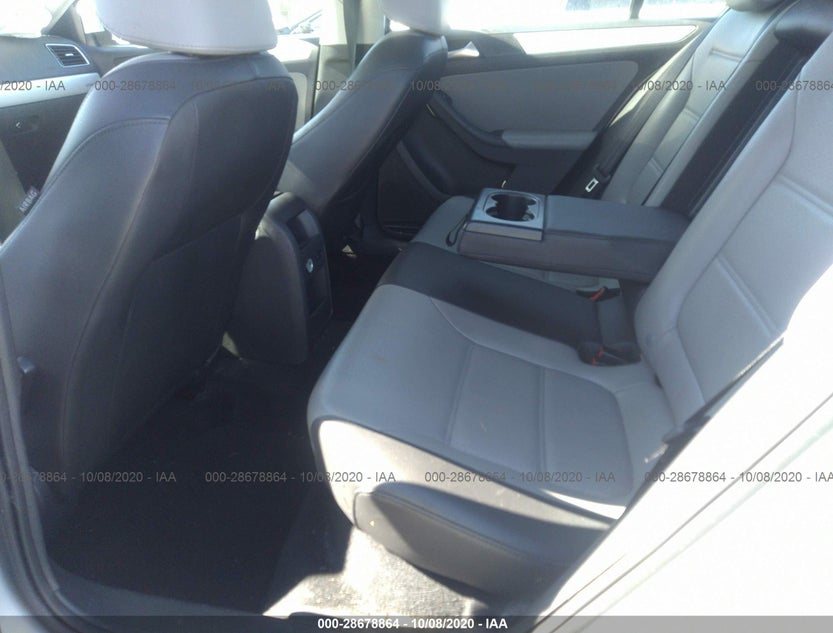 3VW637AJ1DM230387