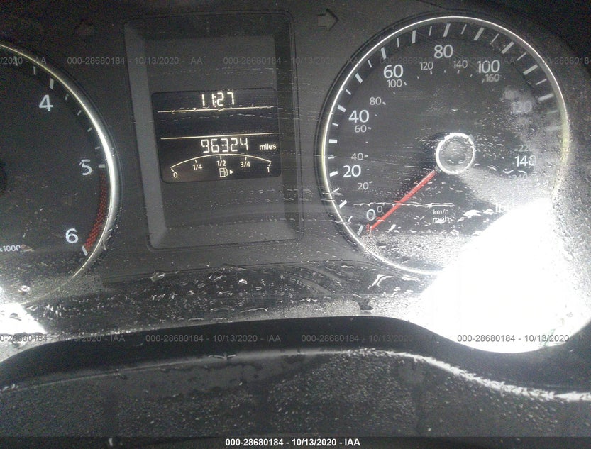 3VWLL7AJXCM037656
