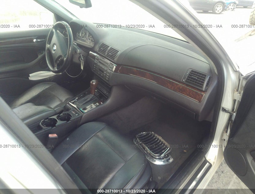 WBAEV53495KM40858