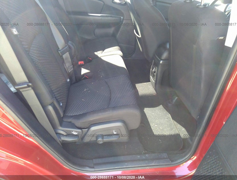 3C4PDCBG9GT211855