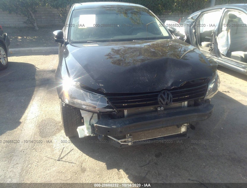 3VW1K7AJ4EM381240