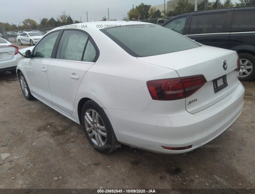 3VW2B7AJ6HM347521