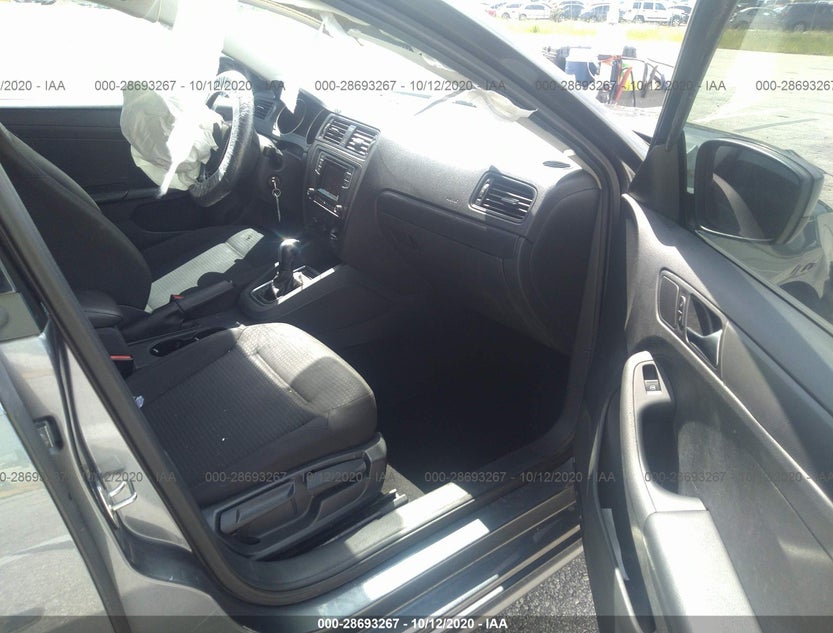 3VW267AJ7GM320931