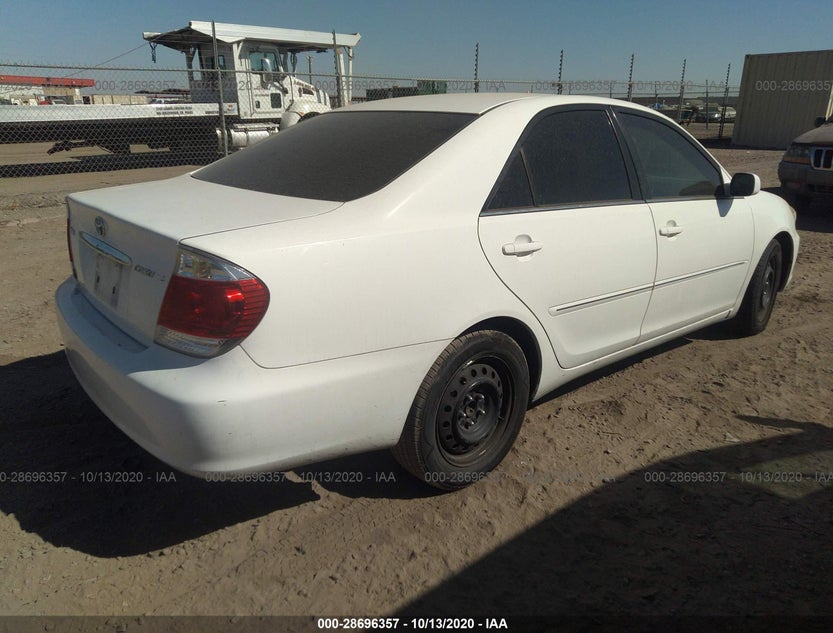 4T1BE32K15U555738