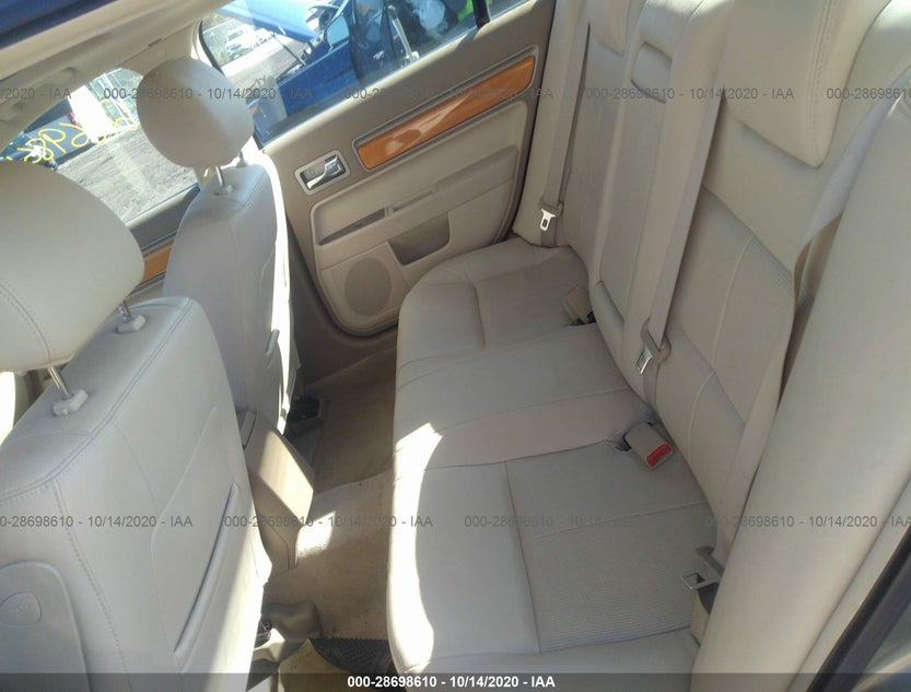 3LNHM28T58R645123