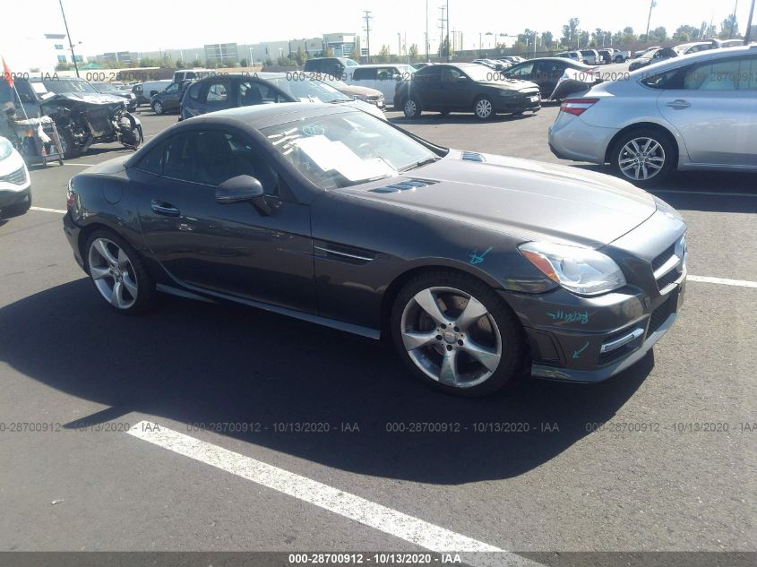 VIN WDDPK5HA9FF101990 2015 Mercedes-Benz SLK-Class,... no.1