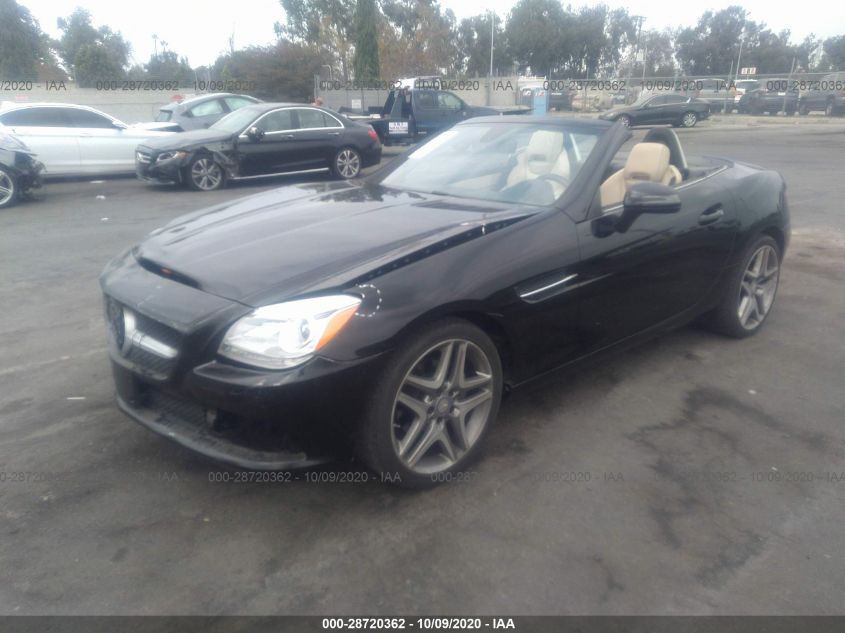 VIN WDDPK4HA9EF076873 2014 Mercedes-Benz SLK-Class,... no.2