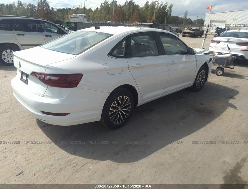3VWCB7BU6LM039190