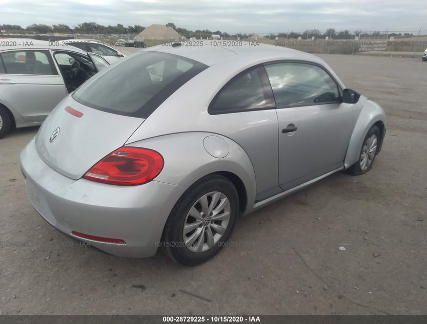 3VWFP7AT4DM662879