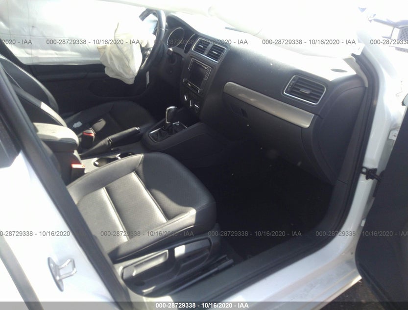 3VWD67AJ7GM327967